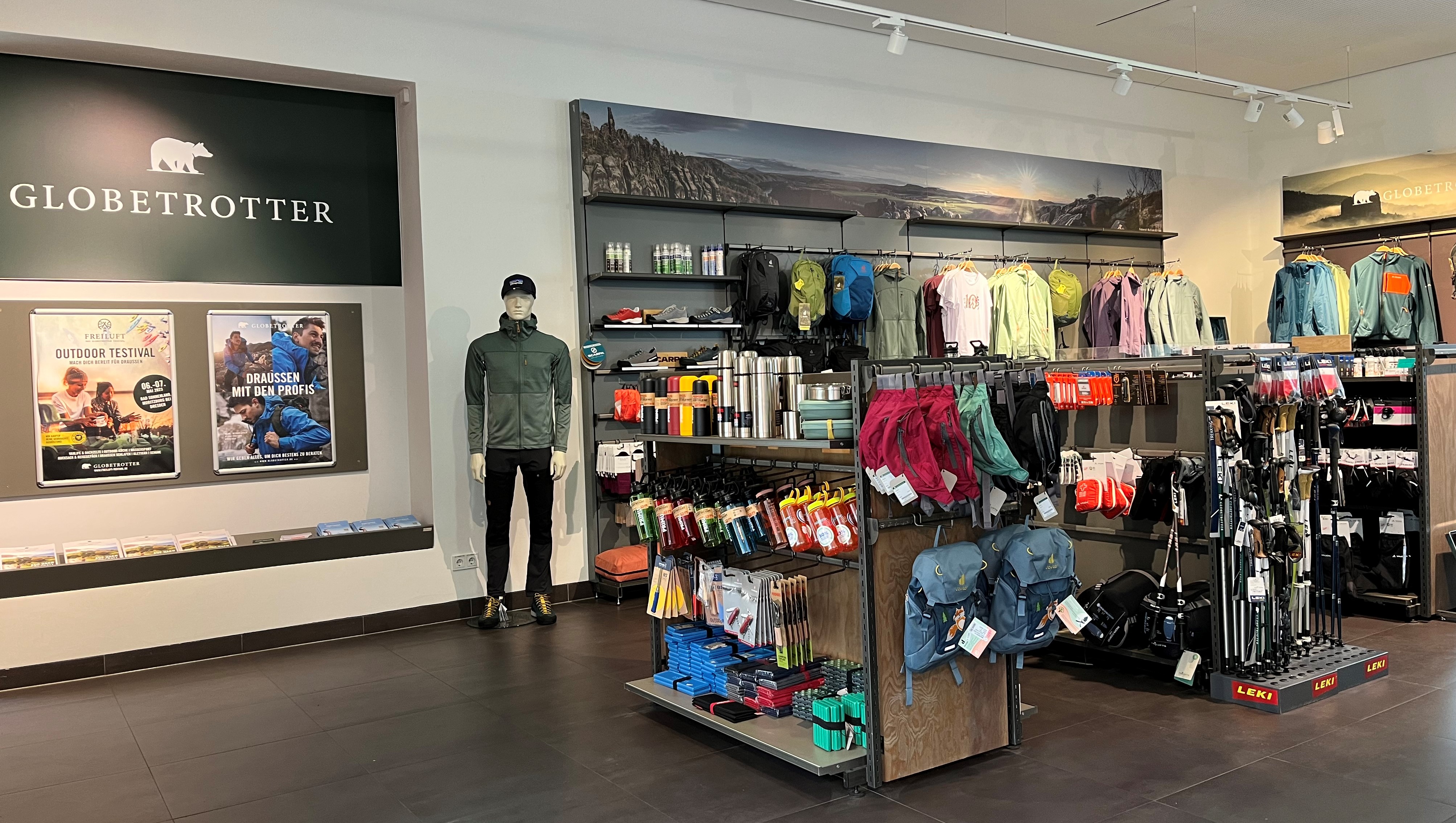 images/sehenswuerdigkeiten/aktivzentrum.jpg#joomlaImage://local-images/sehenswuerdigkeiten/aktivzentrum.jpg?width=4014&height=2271